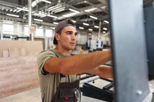 Report: Fractured school-to-work pipeline threatens Gen Z’s future – Tri-Cities Area Journal of Business