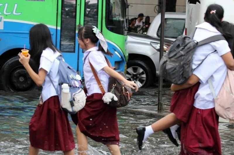 Cebu, Cavite suspend classes – Philstar.com