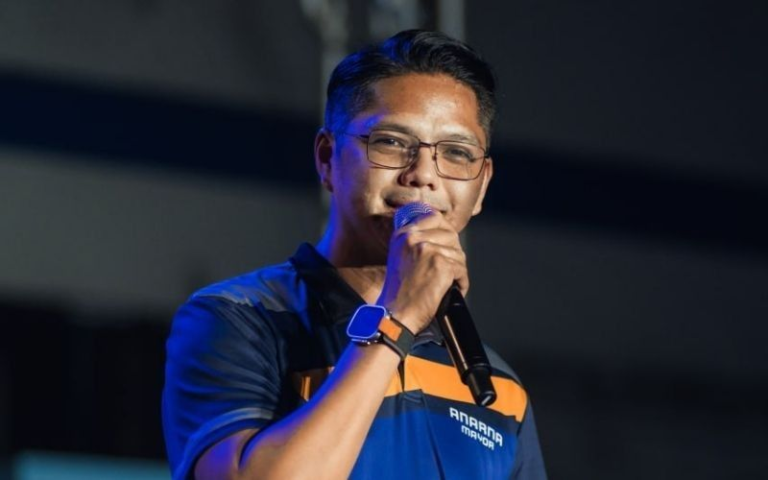 Winning Cavite Mayor Kevin Anarna seeks Supreme Court review after Comelec voids win – Philstar.com
