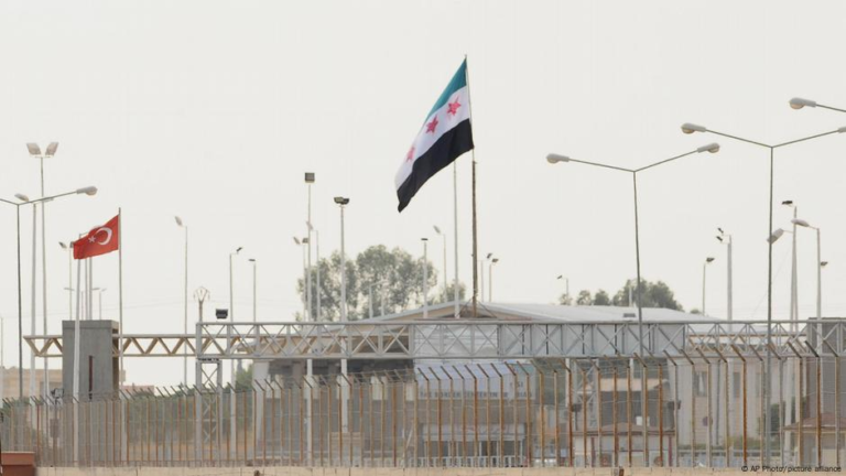 Syria-Kurdish deal: Turkish traders hope for big business – DW